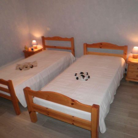 Gite Des Roches La Roche-Vanneau Ngoại thất bức ảnh