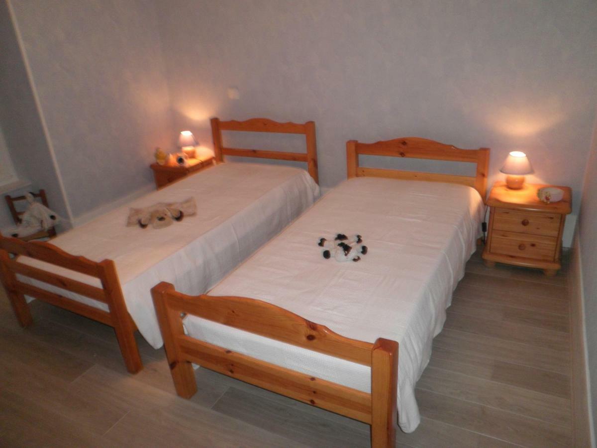 Gite Des Roches La Roche-Vanneau Ngoại thất bức ảnh